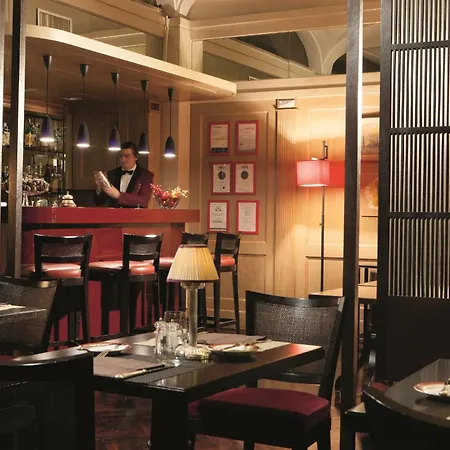 Dei Borgognoni 4* Rom