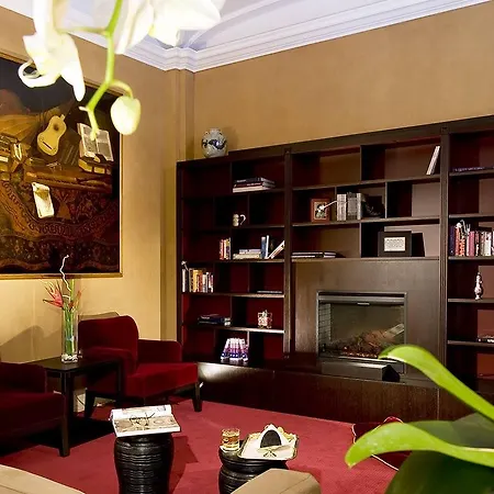 Dei Borgognoni Hotel Rome