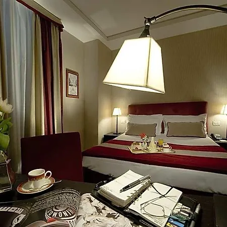 Dei Borgognoni Отель 4*
