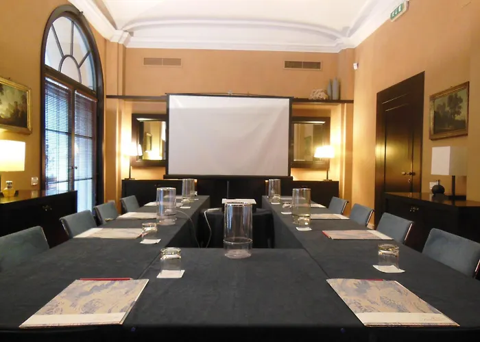 Dei Borgognoni 4* Рим