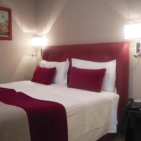 Szálloda Dei Borgognoni 4*