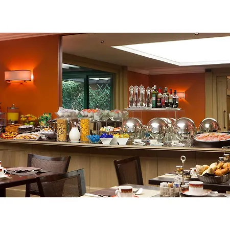 Hotel Dei Borgognoni Roma