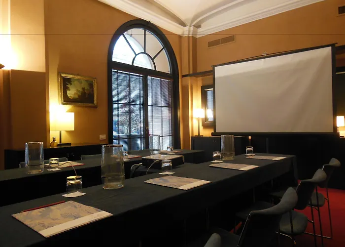 Hotell Dei Borgognoni 4*